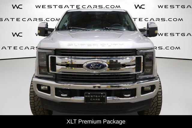 Used 2019 Ford F250 XLT w/ XLT Premium Package image 2