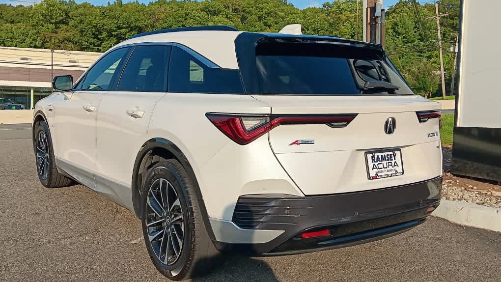 Used 2024 Acura ZDX A-Spec AWD/4WD image 3