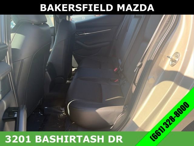 New 2026 MAZDA MAZDA3 Hatchback w/Premium Plus Pkg image 25