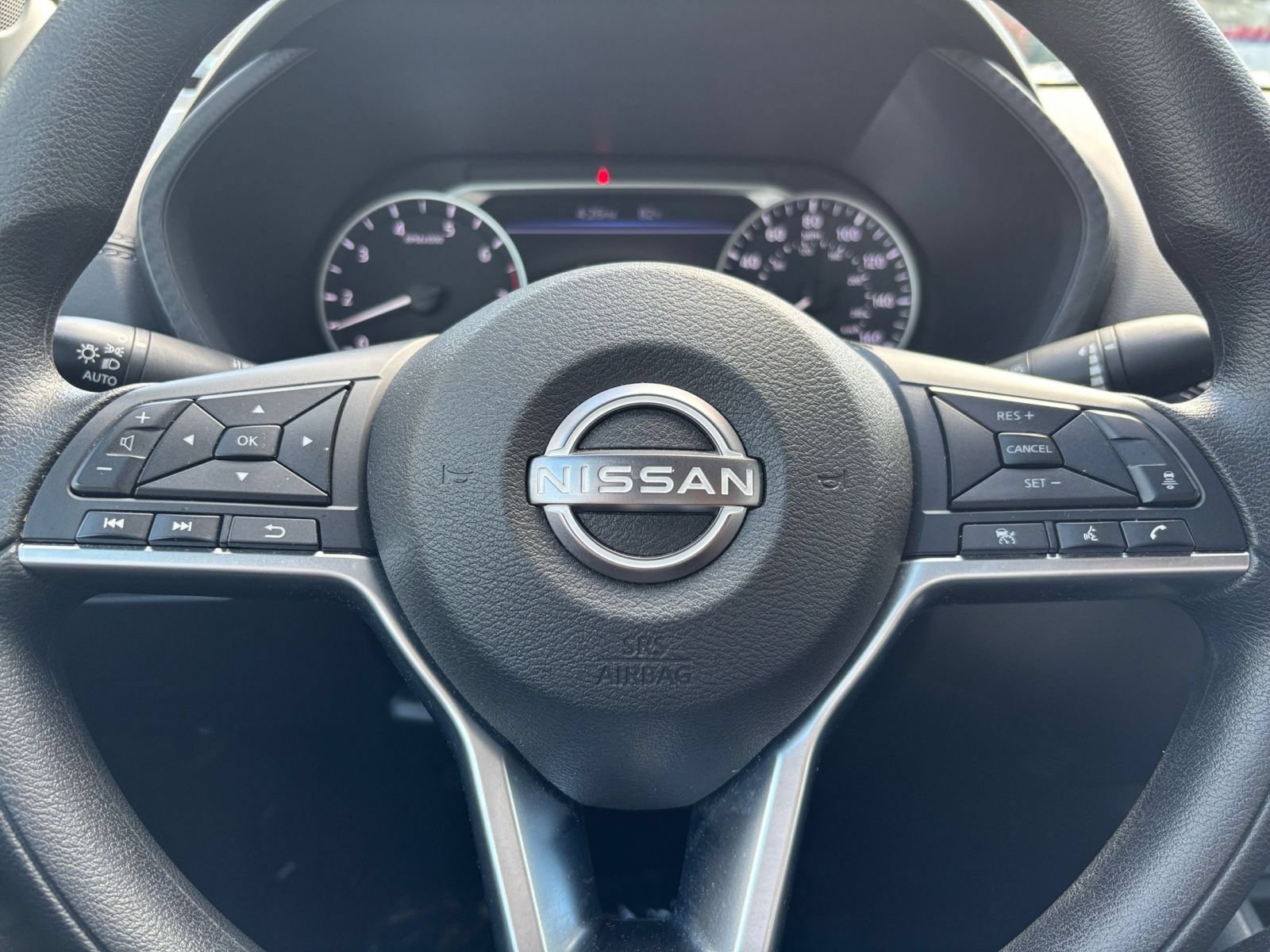 Used 2025 Nissan Sentra SV FWD image 21