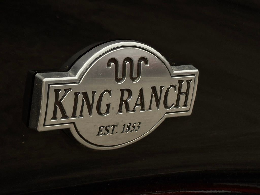 Used 2021 Ford Explorer King Ranch w/ Premium Technology Package image 14