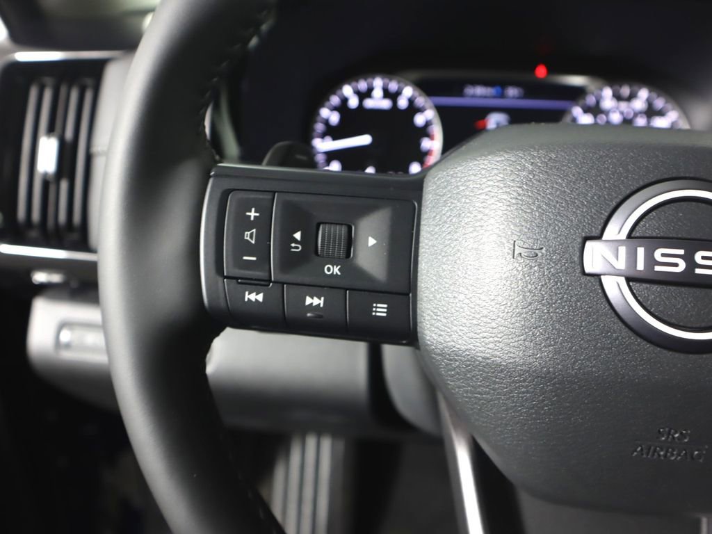 New 2026 Nissan Pathfinder SV image 14