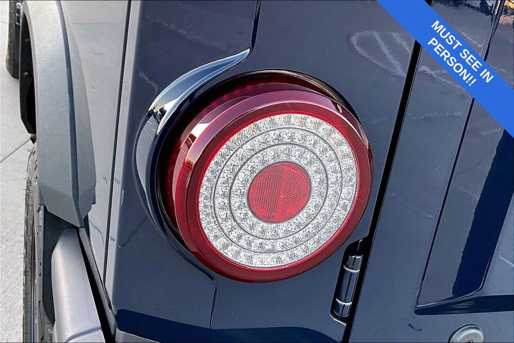 Used 2024 INEOS Grenadier Fieldmaster Edition image 40