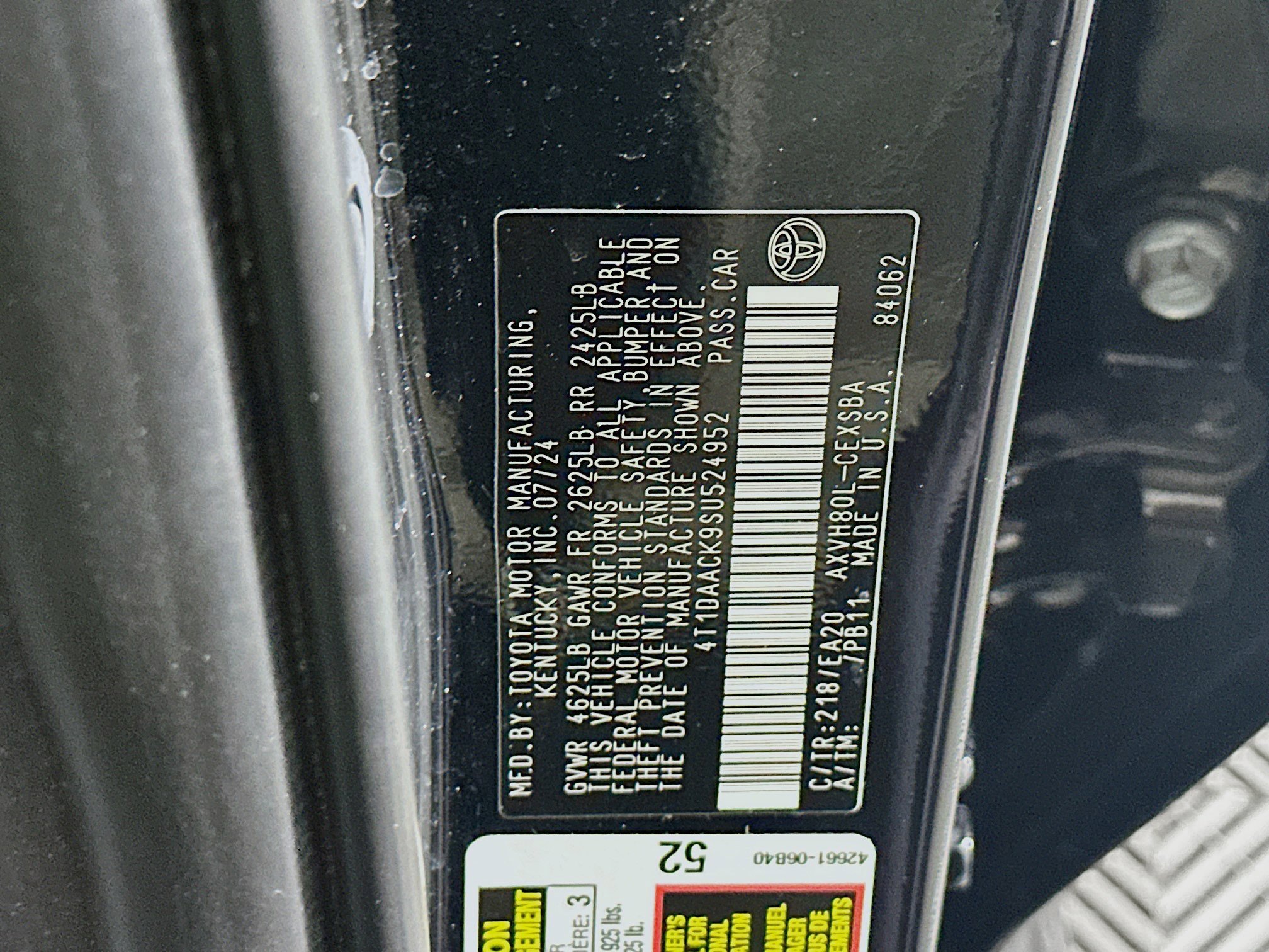 Used 2025 Toyota Camry SE image 12