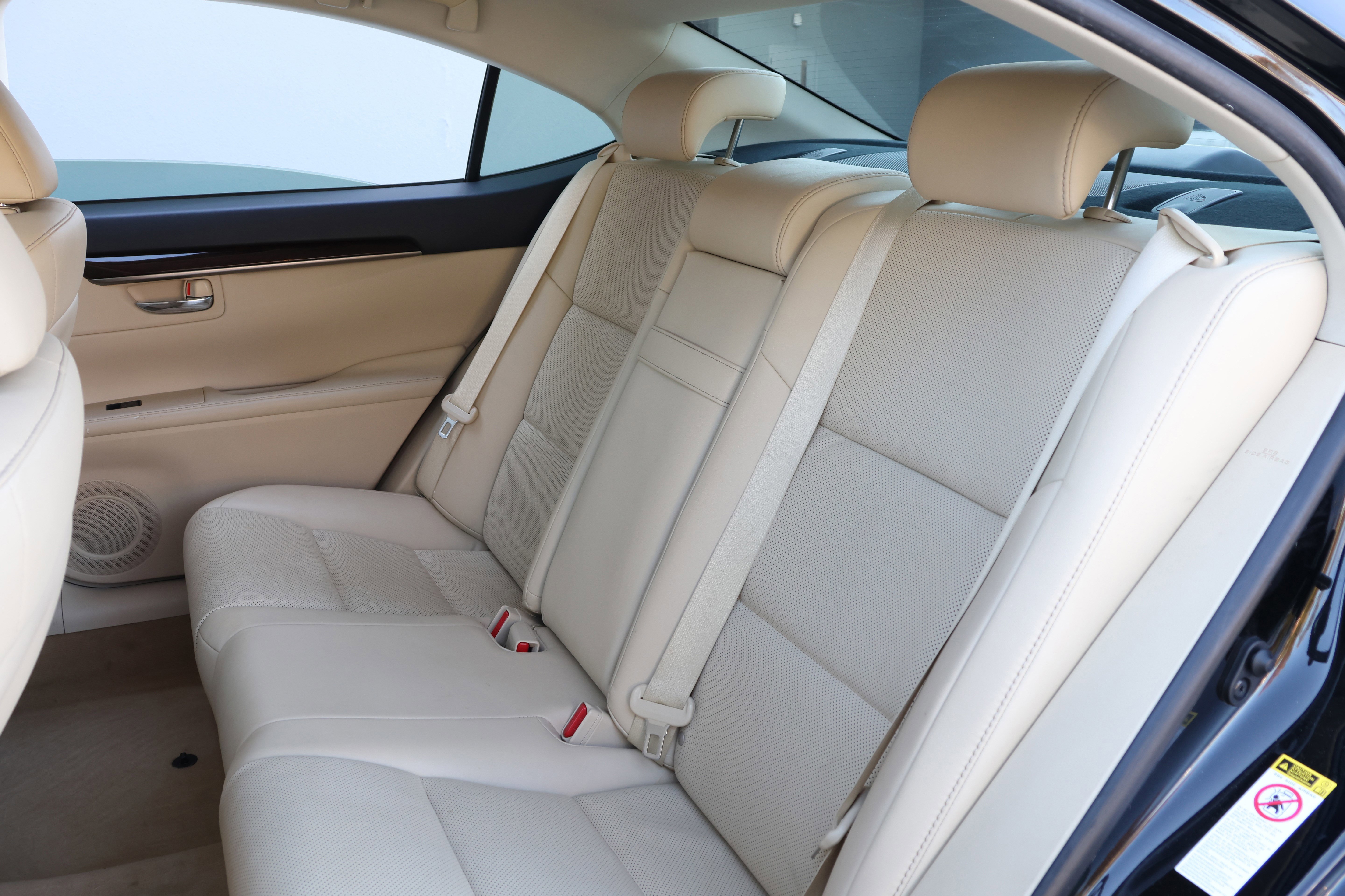 Used 2014 Lexus ES 350 image 36