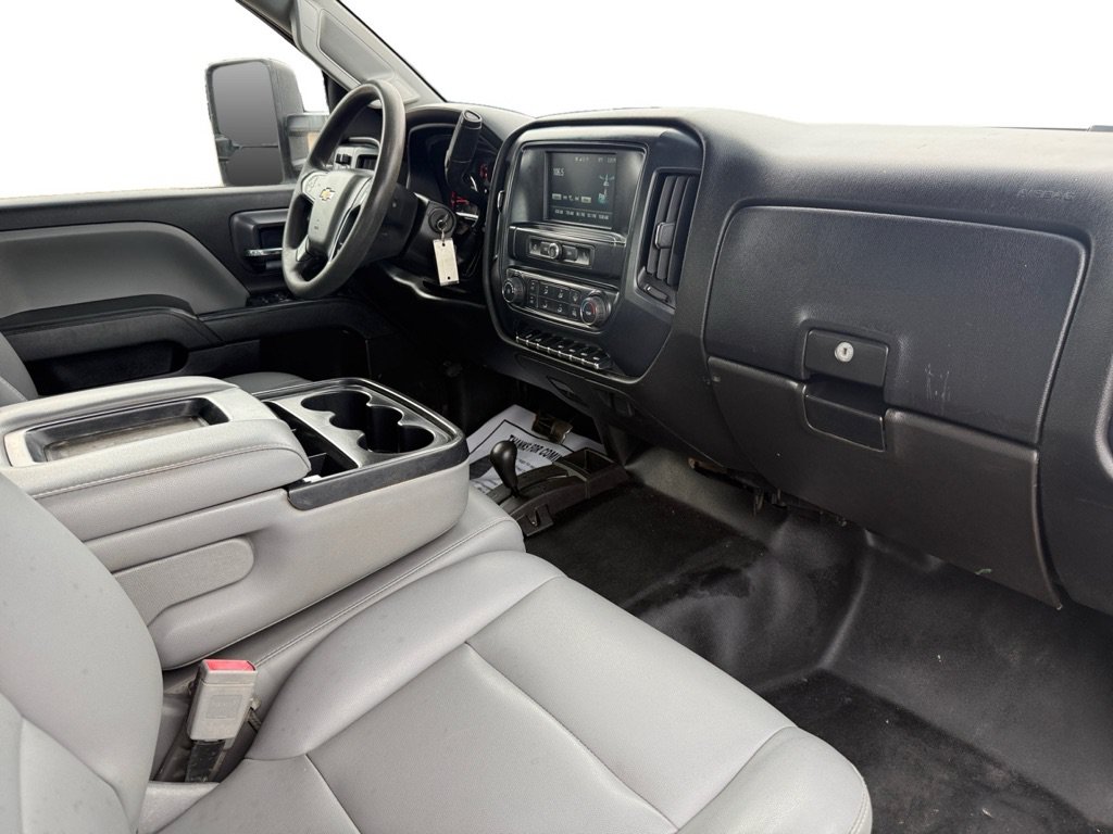 Used 2019 Chevrolet Silverado 3500 W/T w/ WT Convenience Package AWD/4WD image 9