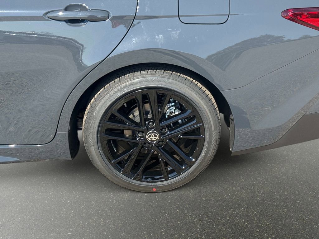 New 2026 Toyota Camry SE image 10