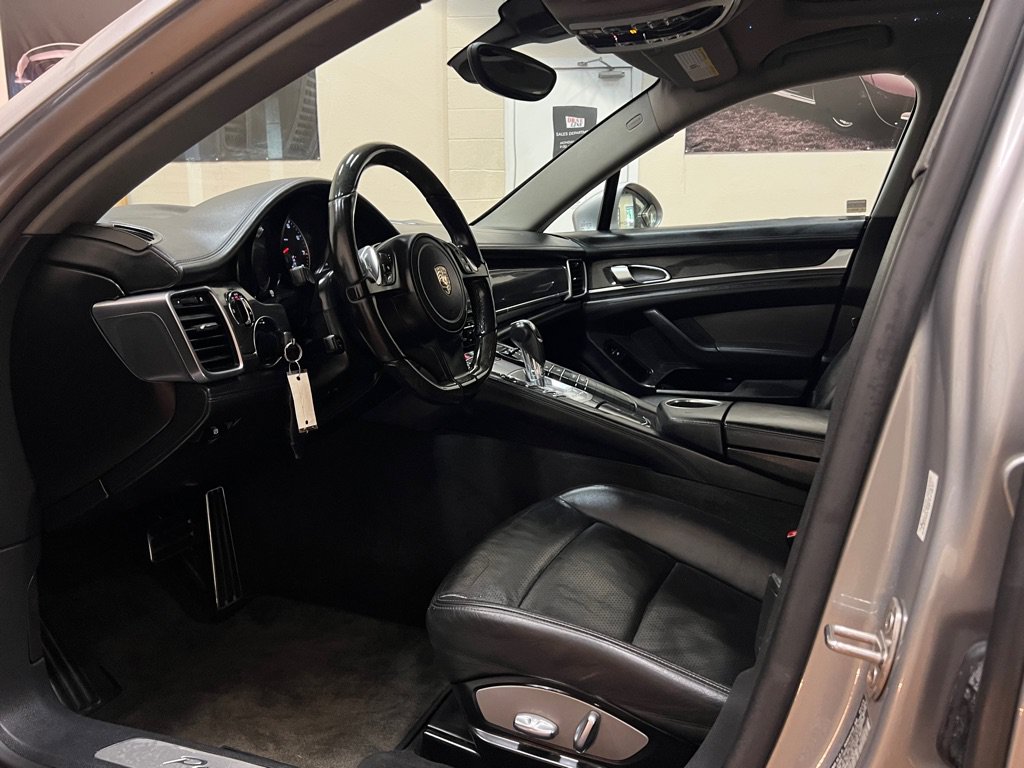 Used 2011 Porsche Panamera 4 AWD/4WD image 14