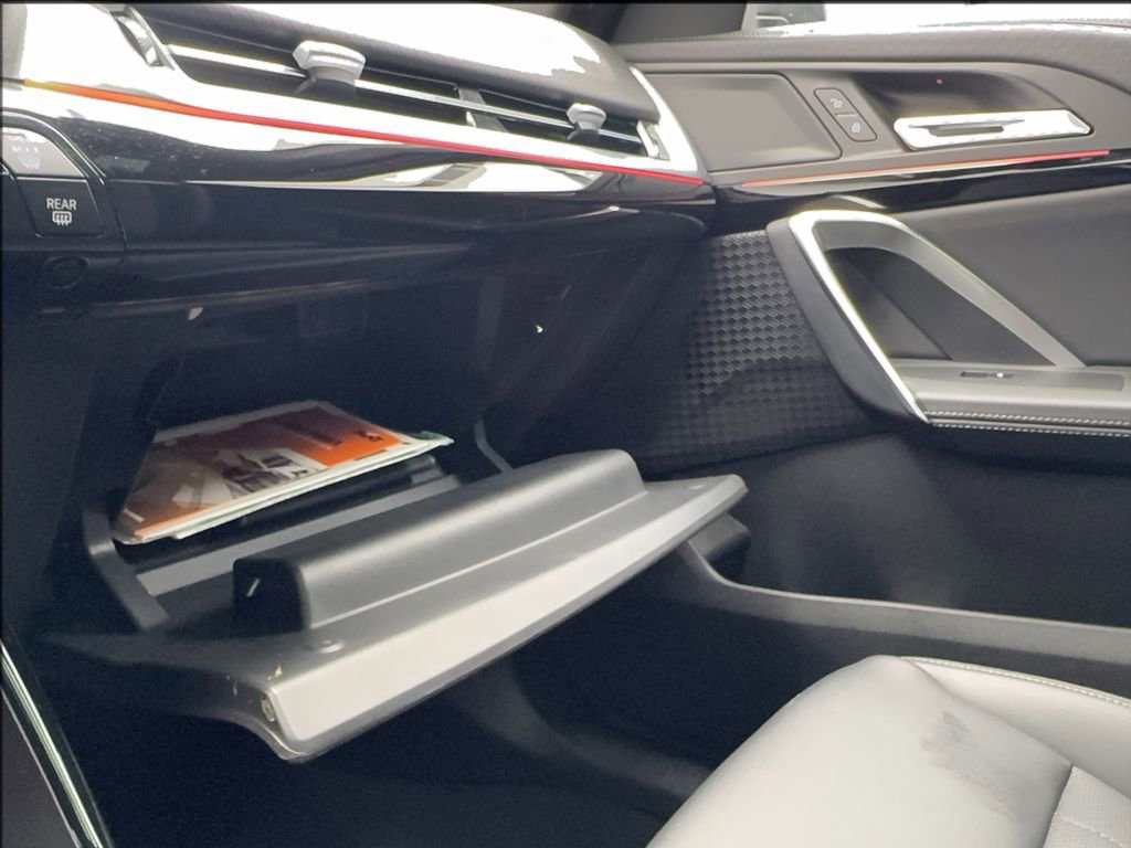 Used 2025 BMW X2 xDrive28i image 49