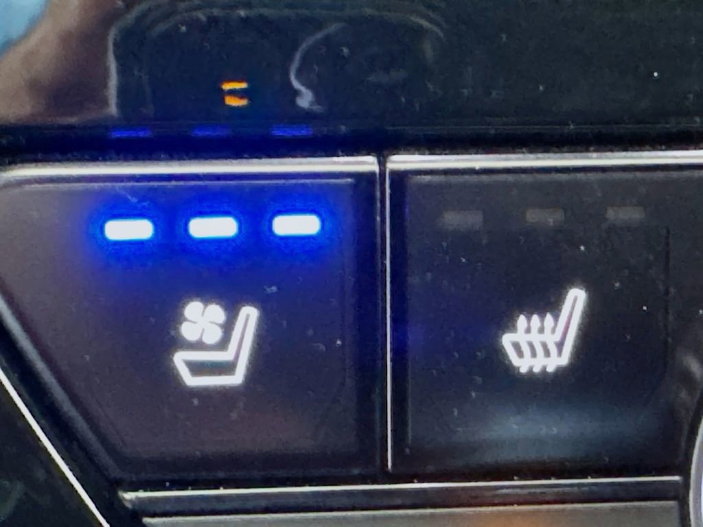 Used 2025 Honda Accord Touring image 25