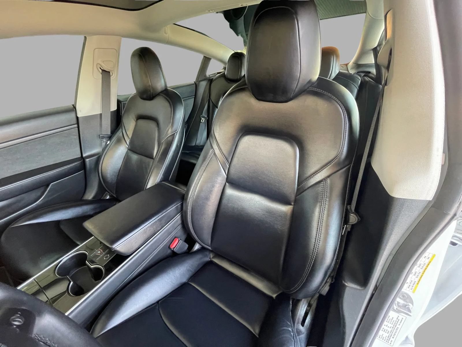 Used 2020 Tesla Model 3 Standard Range RWD image 21