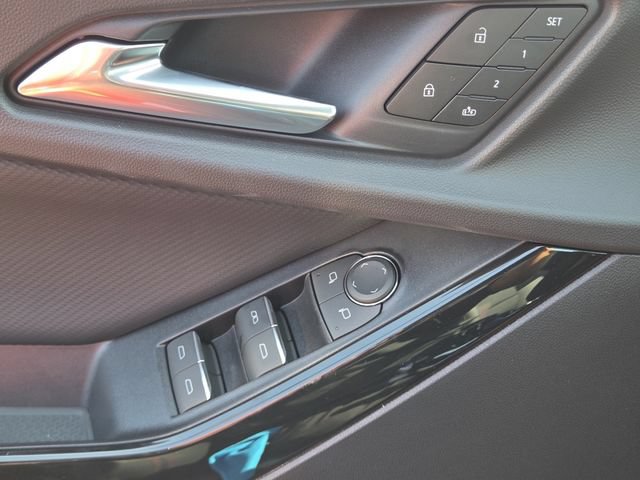 New 2027 Chevrolet Equinox RS w/ Safety and Technology Package AWD/4WD image 28