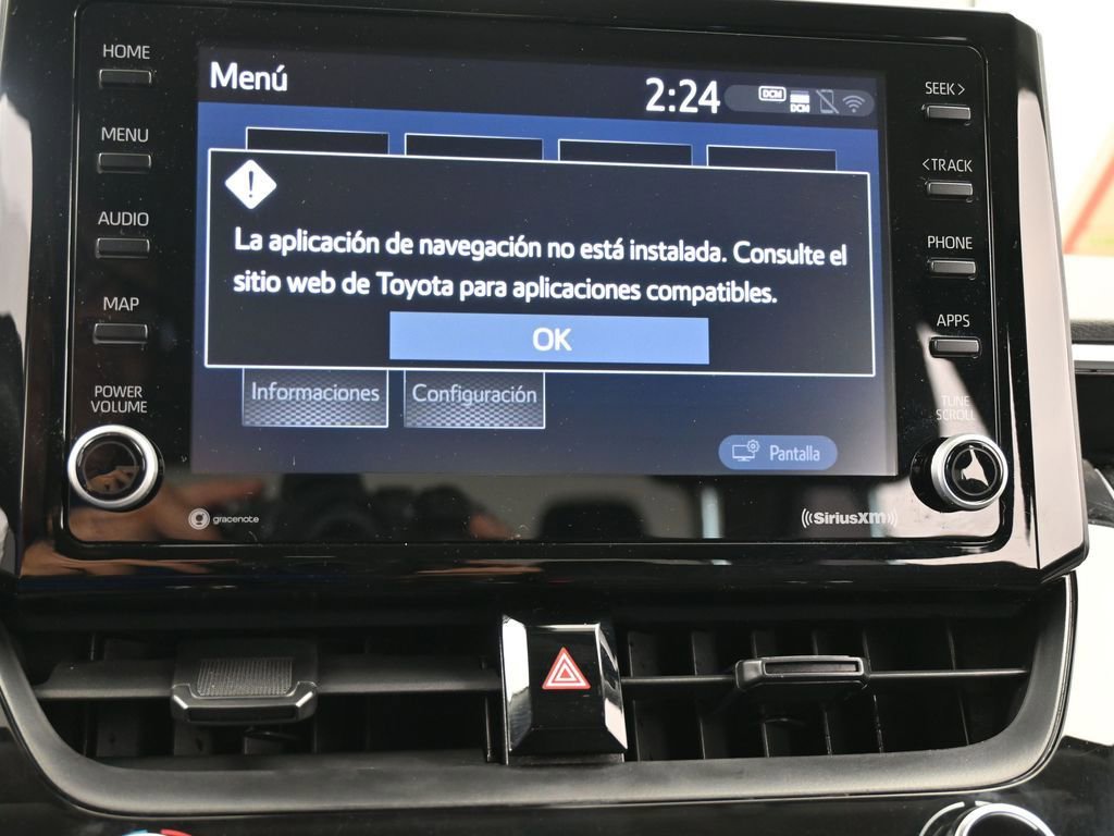 Used 2022 Toyota Corolla LE image 18