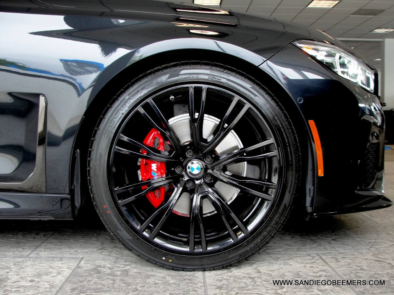 Used 2022 BMW 740i w/ M Sport Package image 53