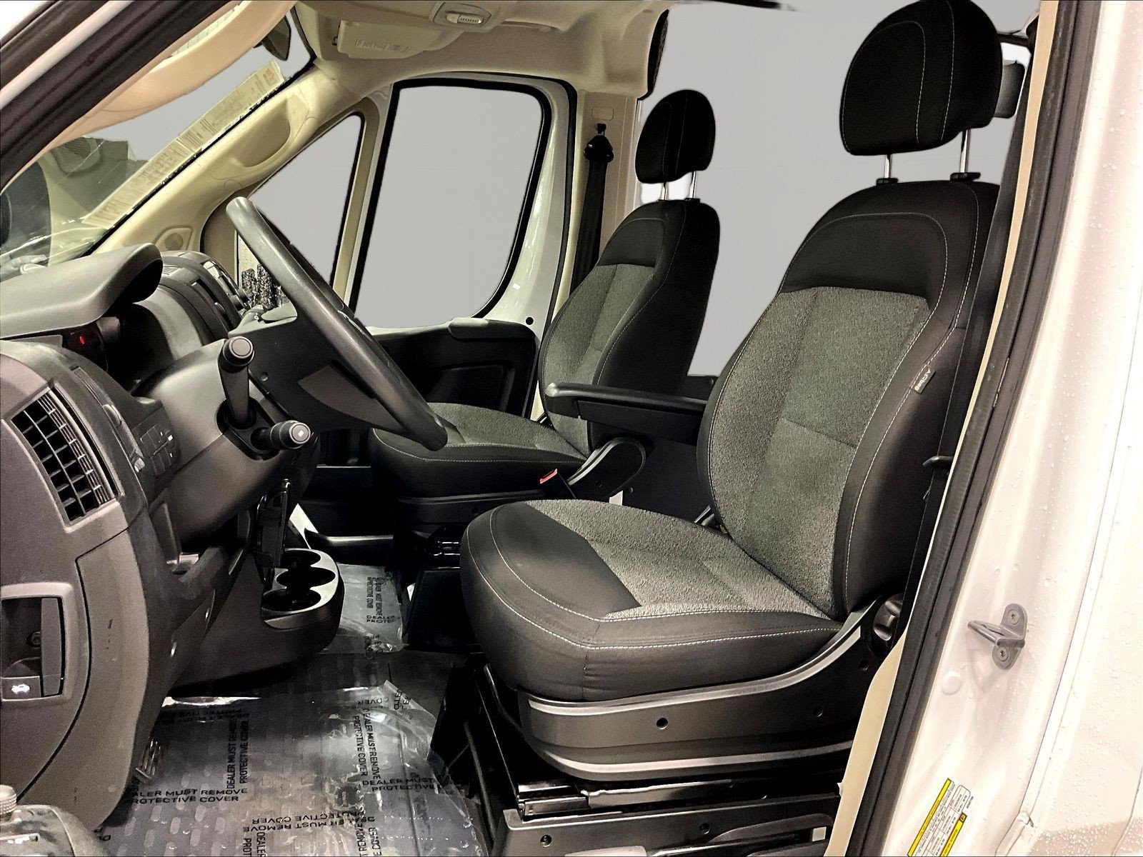 Used 2019 RAM ProMaster 2500 w/ Interior Convenience Group FWD image 22