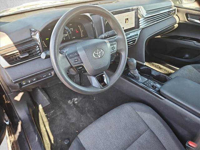 Used 2025 Toyota Camry LE FWD image 12