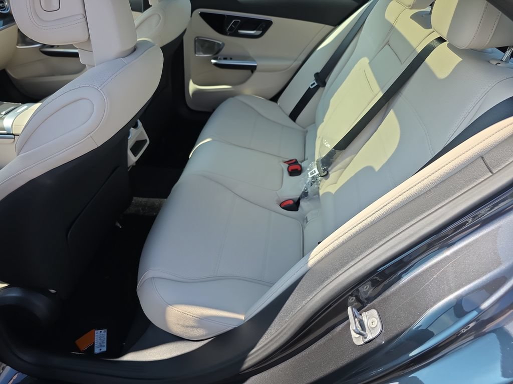 New 2026 Mercedes-Benz C 300 4MATIC Sedan image 10