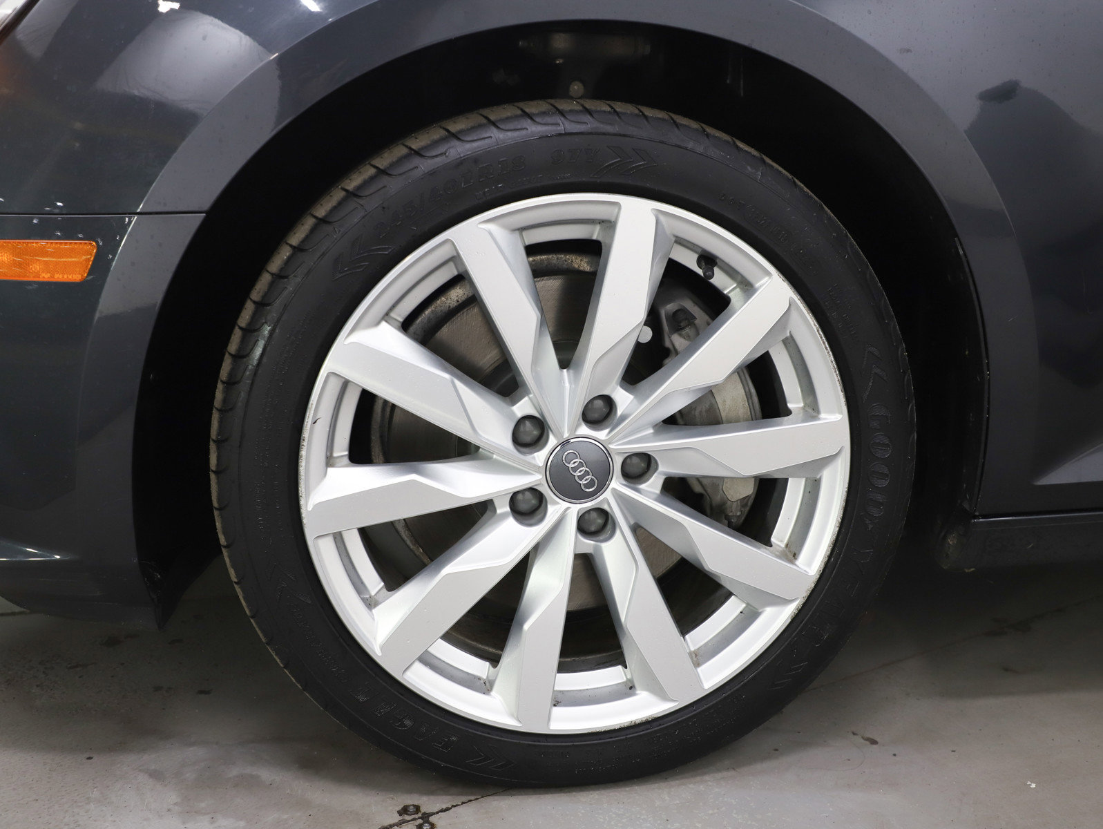 Used 2017 Audi A4 2.0T Premium w/ Audi MMI Navigation Plus image 31