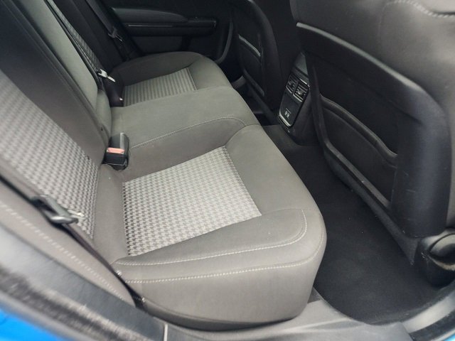 Used 2023 Dodge Charger R/T w/ Blacktop Package image 32