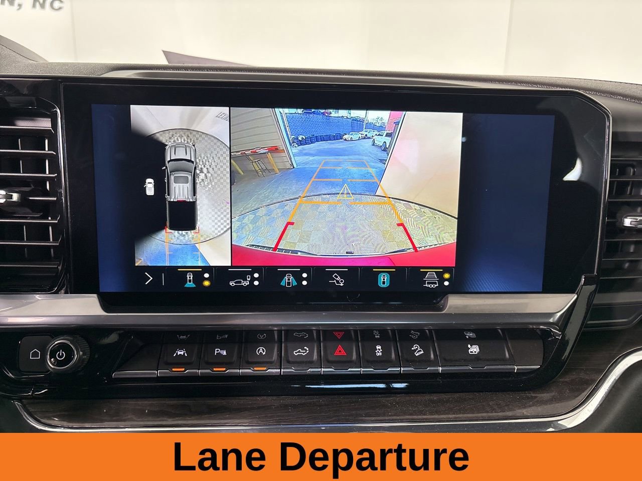 Used 2023 Chevrolet Silverado 1500 LTZ w/ LTZ Premium Package image 19