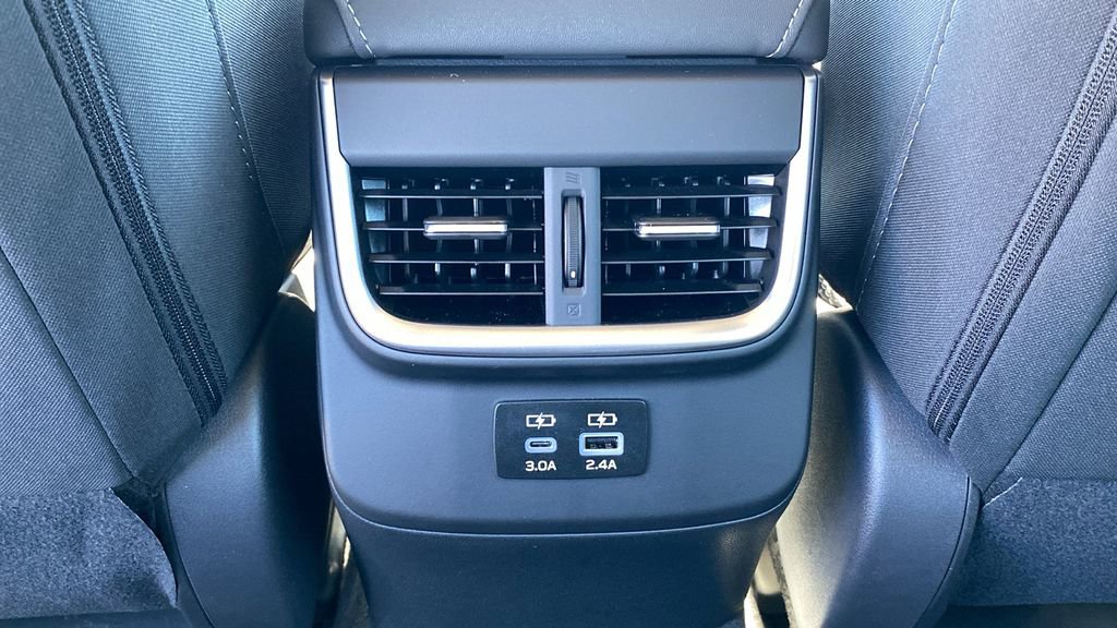 Used 2025 Subaru Legacy Premium image 15