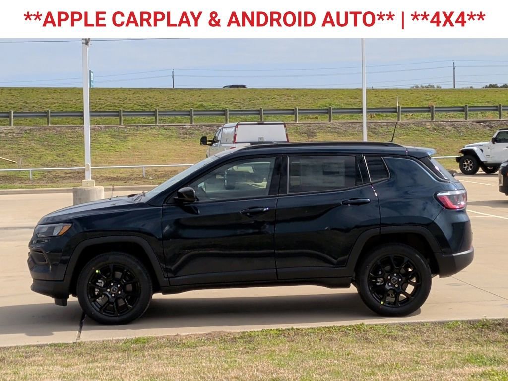 New 2026 Jeep Compass Latitude AWD/4WD image 5