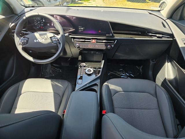 New 2026 Kia Niro Wind FWD image 15