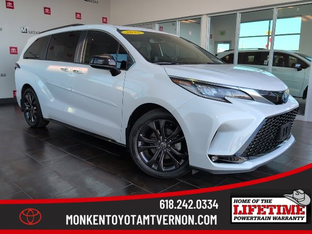 Certified 2022 Toyota Sienna XSE video 1