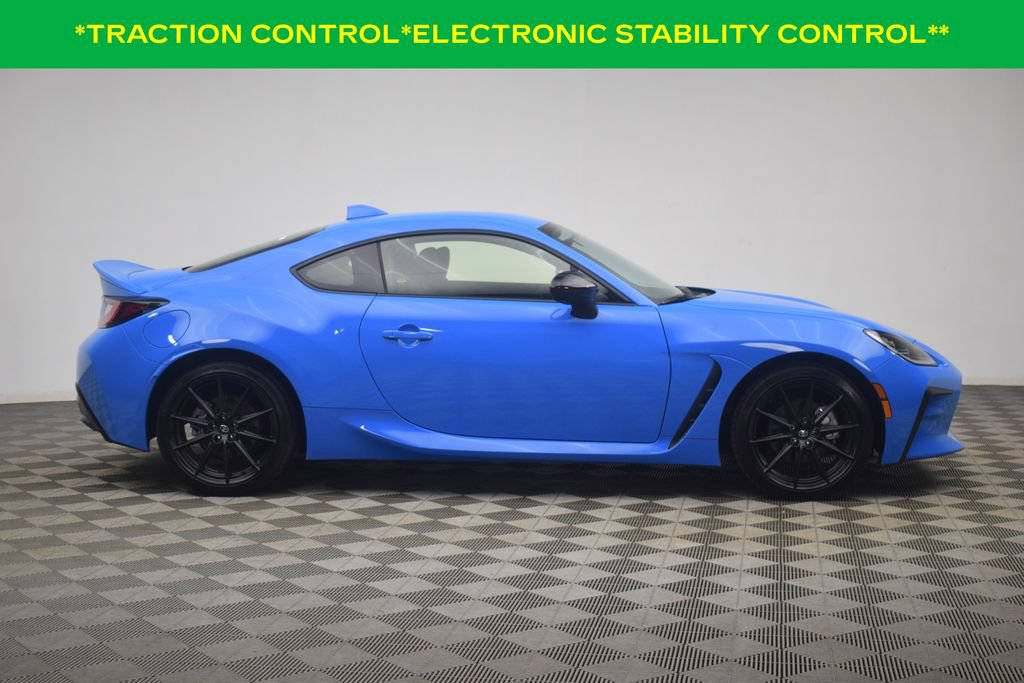 Used 2024 Toyota GR86 Premium RWD image 15