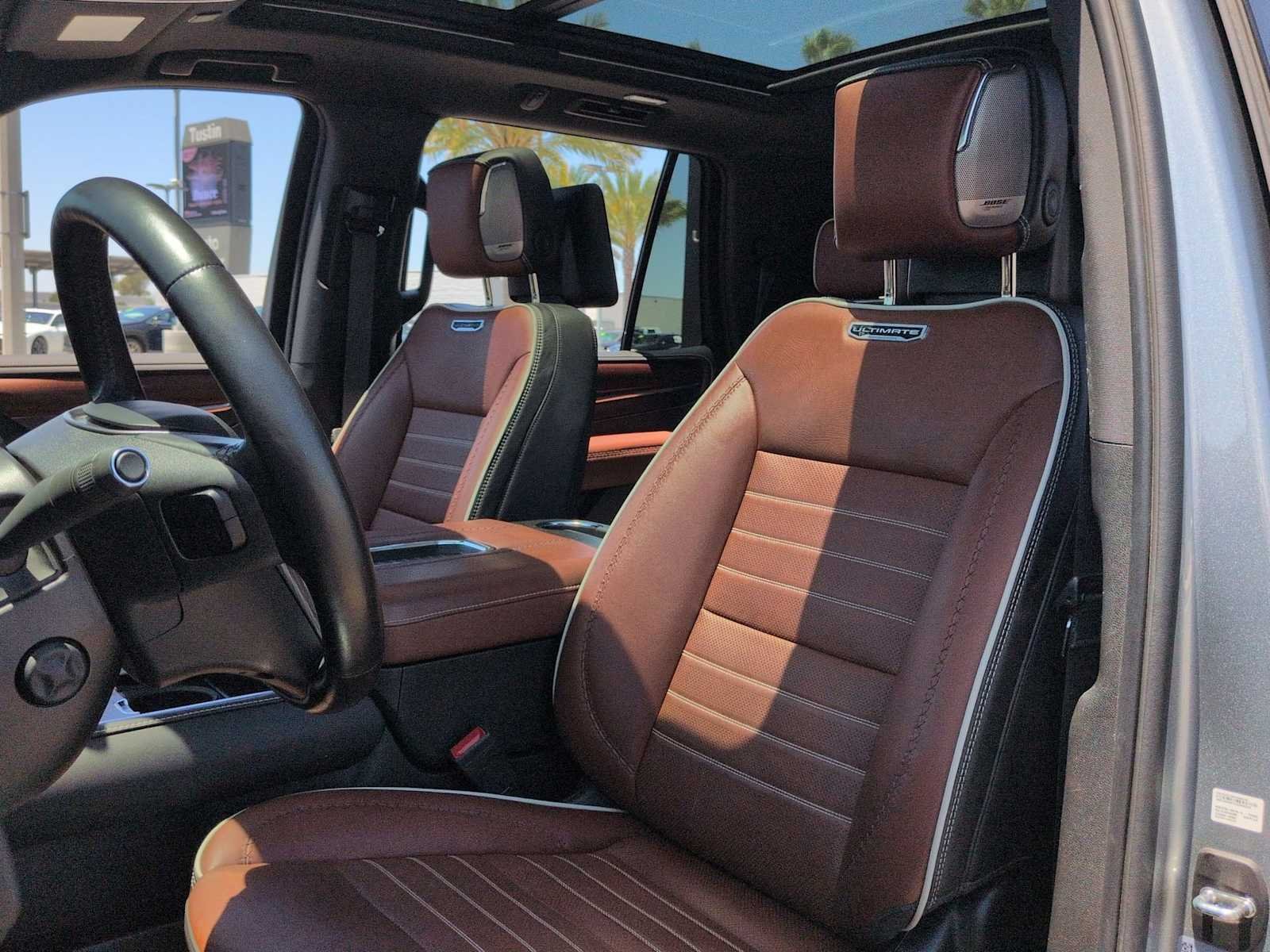 Used 2024 GMC Yukon Denali Ultimate AWD/4WD image 24