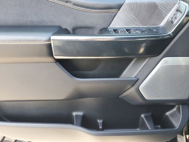 Used 2024 Ford F250 Platinum image 17