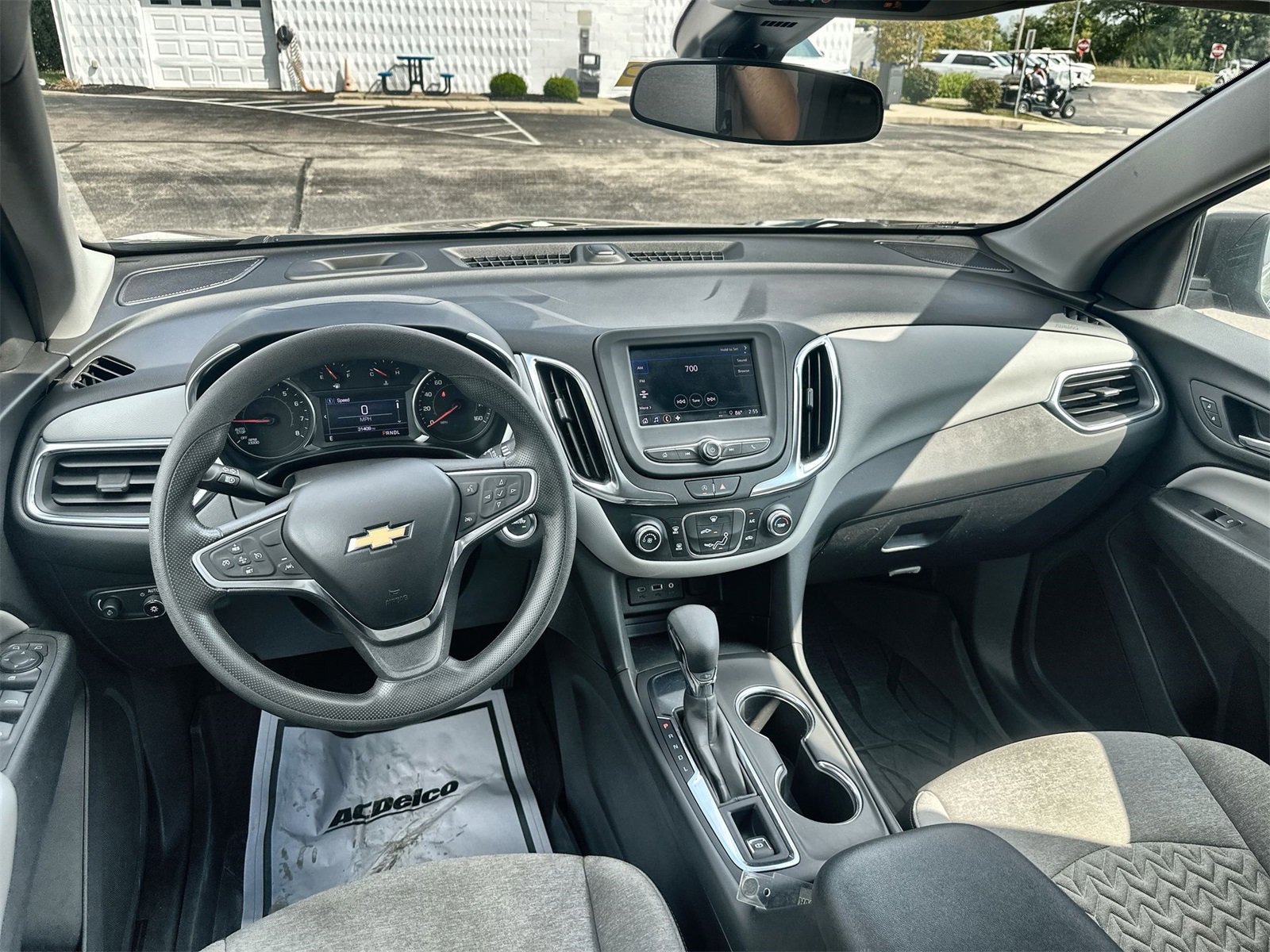 Used 2022 Chevrolet Equinox LS w/ LS Convenience Package image 10