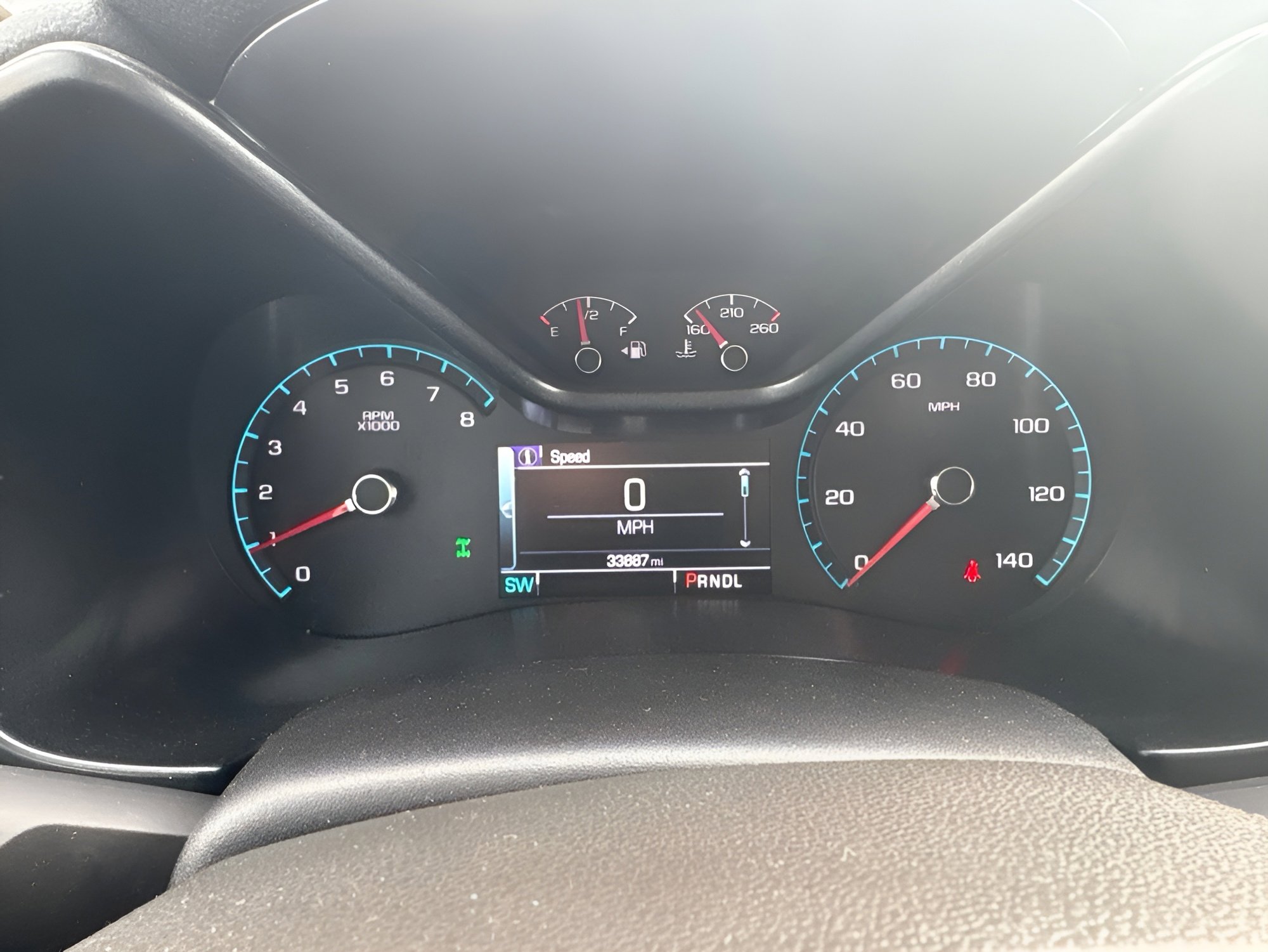 Used 2018 Chevrolet Colorado Z71 AWD/4WD image 17