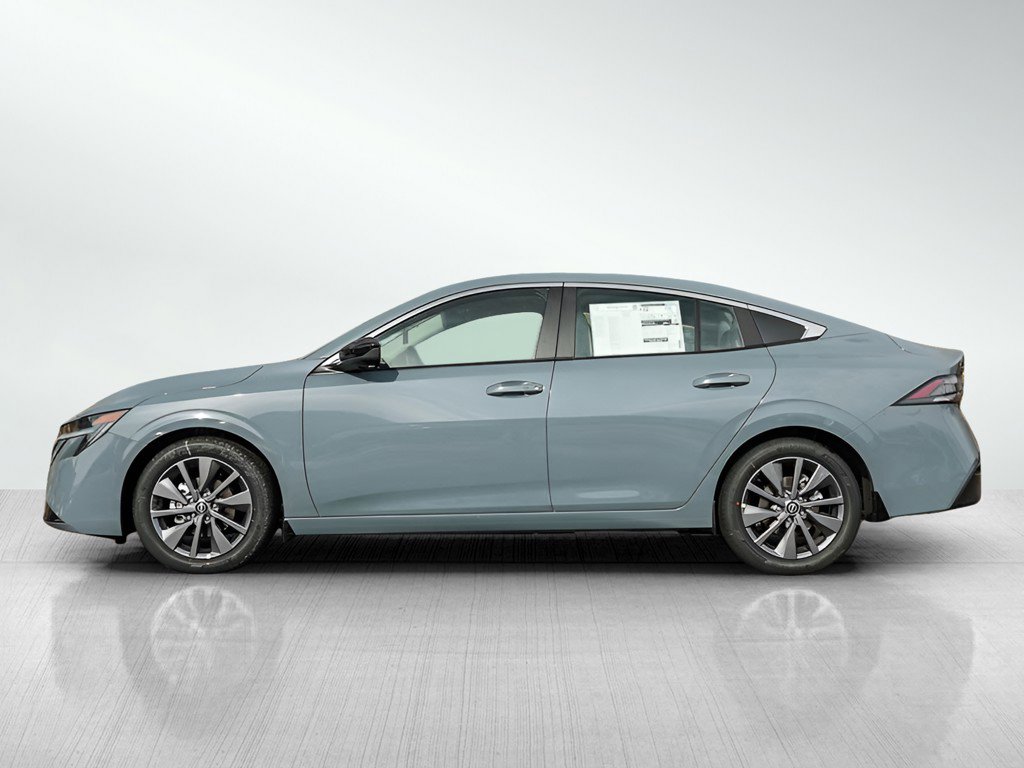 New 2026 Nissan Sentra SL w/ Floor Mat Package FWD image 4