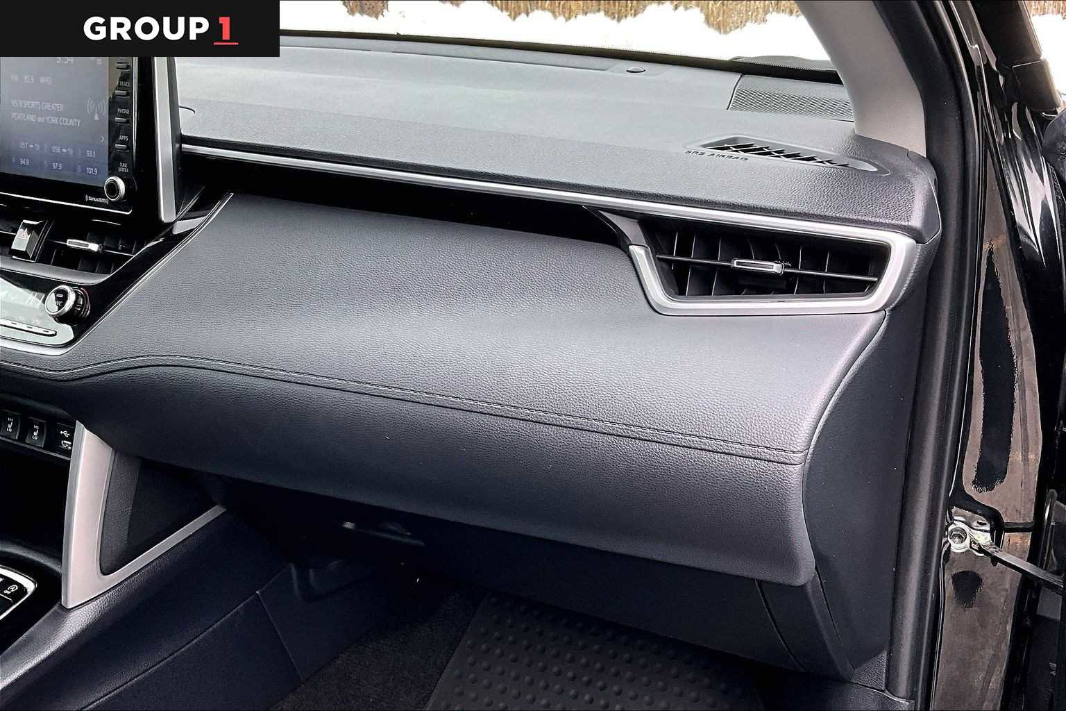 Certified 2022 Toyota Corolla Cross XLE w/ Convenience Package image 18