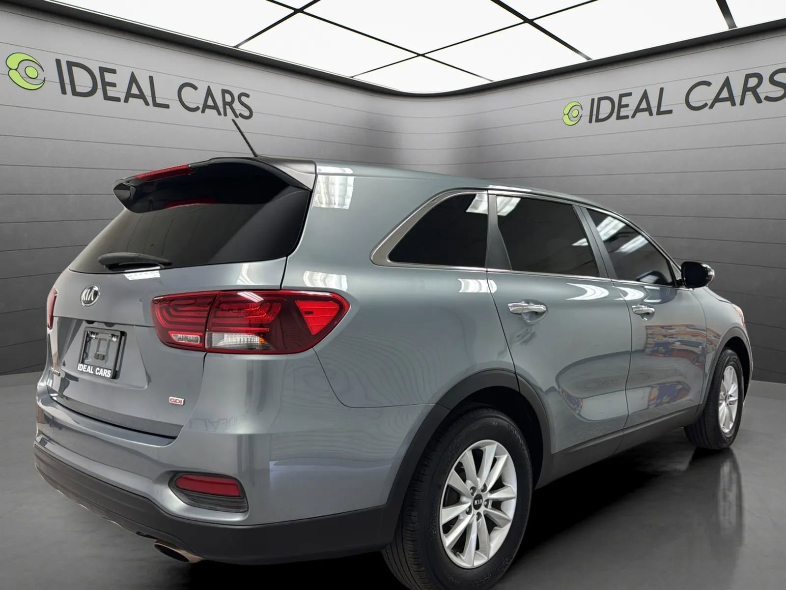 Used 2020 Kia Sorento L FWD image 5