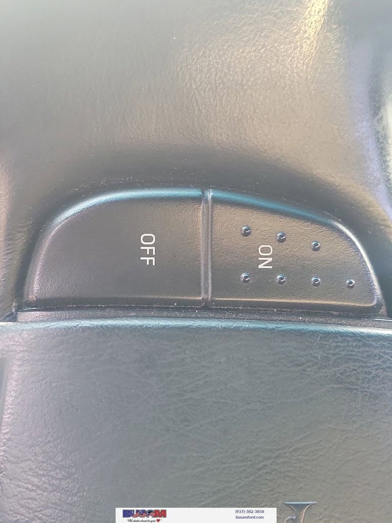 Used 2002 Ford F150 Harley-Davidson image 19