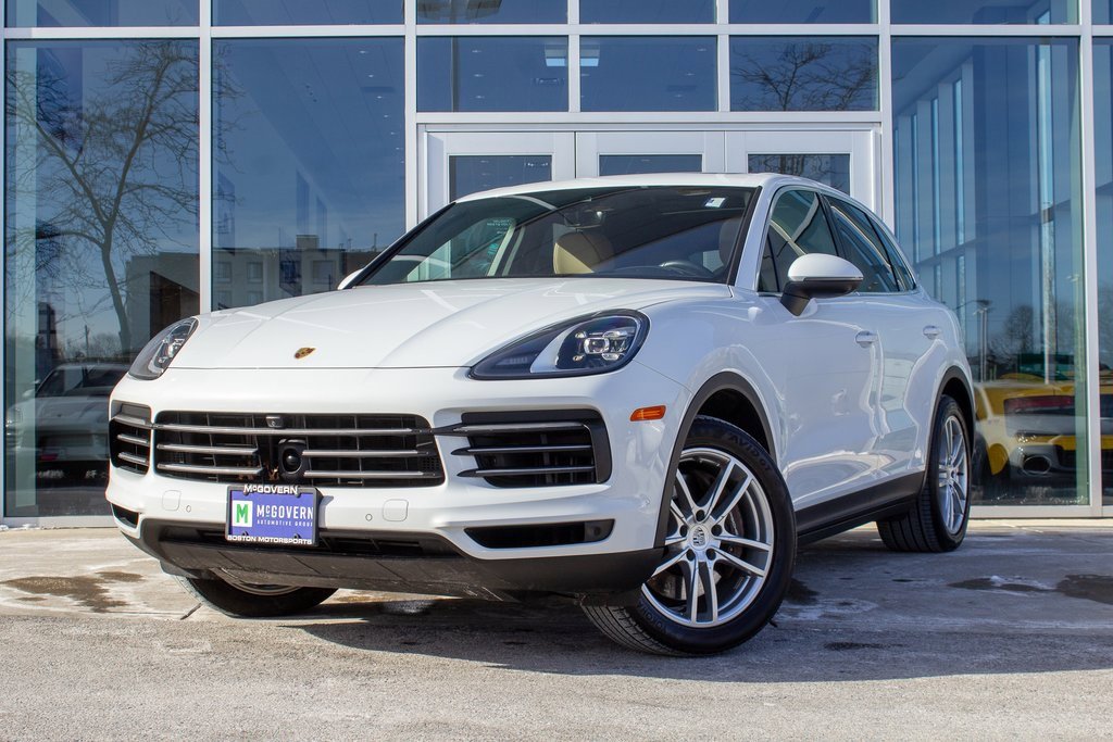 Used 2023 Porsche Cayenne image 1