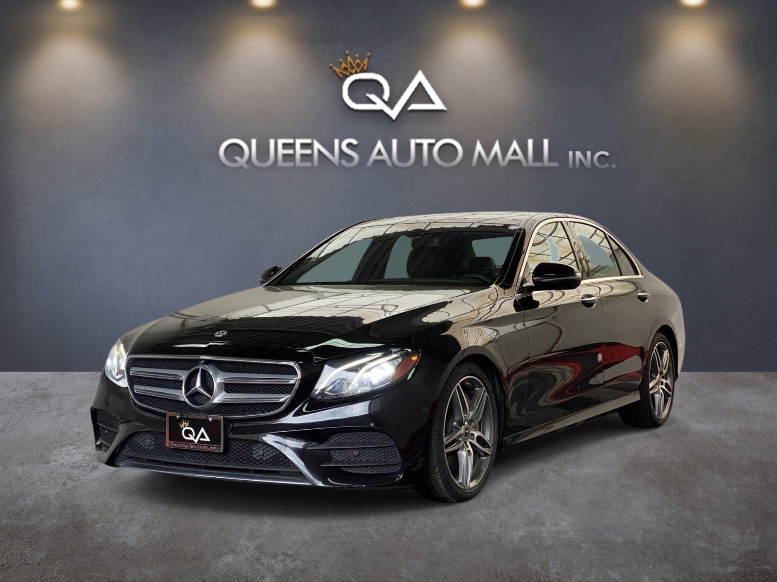 Used 2019 Mercedes-Benz E 450 4MATIC Sedan w/ Premium Package image 3