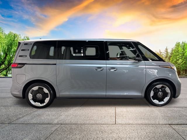 New 2025 Volkswagen ID. Buzz Pro S image 3