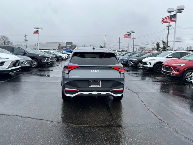 Used 2023 Kia Sportage EX image 4