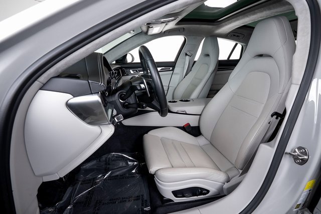 Used 2023 Porsche Panamera Turbo S image 16