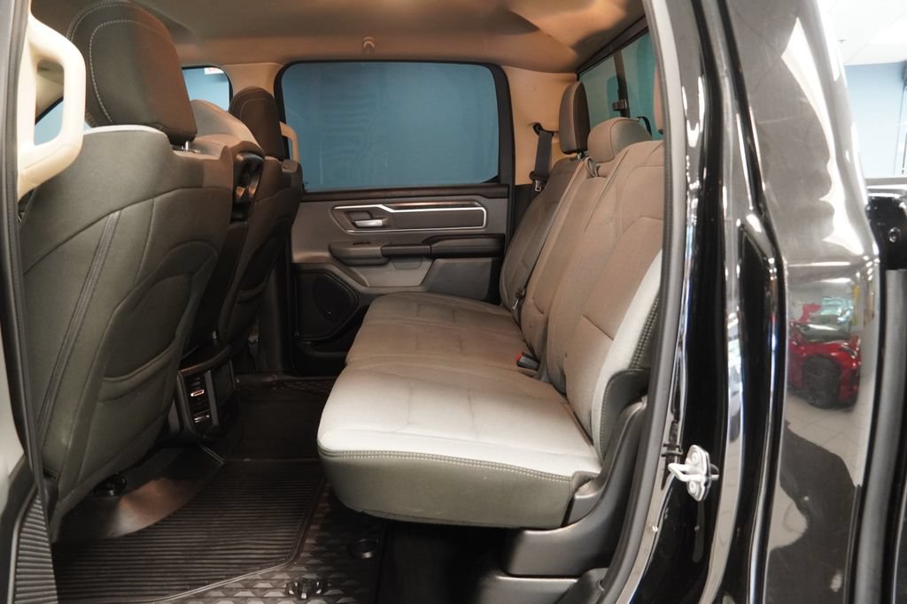 Used 2019 RAM 1500 Big Horn AWD/4WD image 25