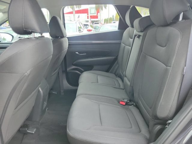 Certified 2024 Hyundai Tucson SE FWD image 6
