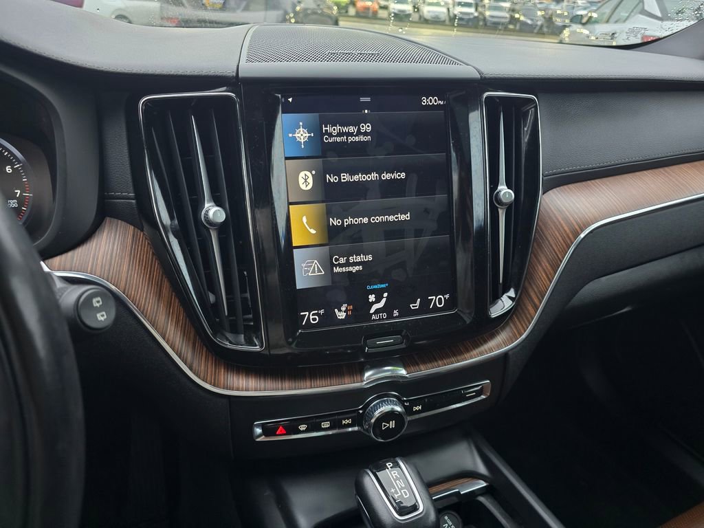 Used 2021 Volvo XC60 T5 Inscription w/ Advanced Package image 28