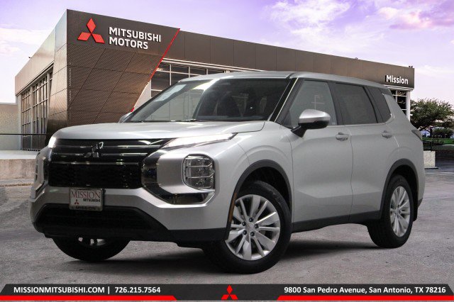 New 2025 Mitsubishi Outlander ES image 1