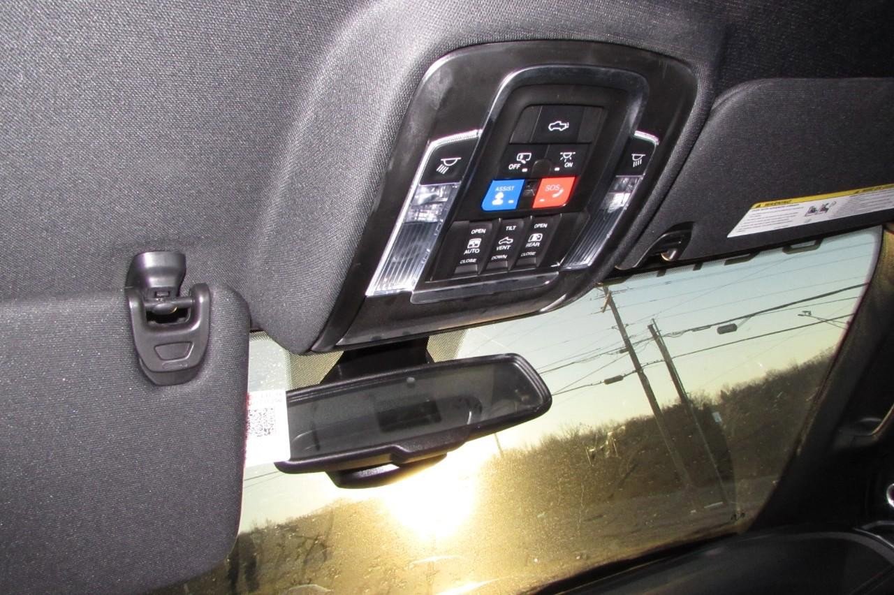 New 2024 RAM 3500 Laramie w/ Night Edition image 21