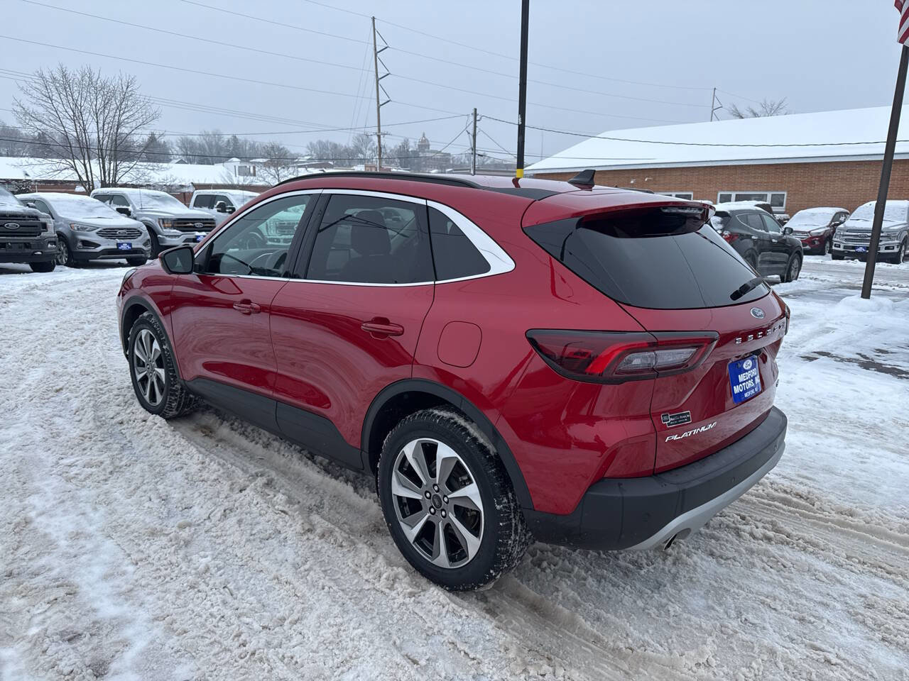 Certified 2024 Ford Escape Platinum image 43