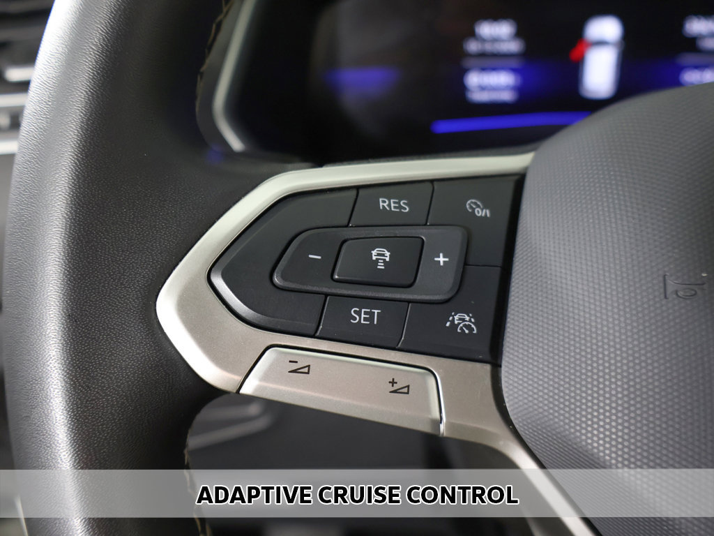 Certified 2024 Volkswagen Tiguan SE AWD/4WD image 3