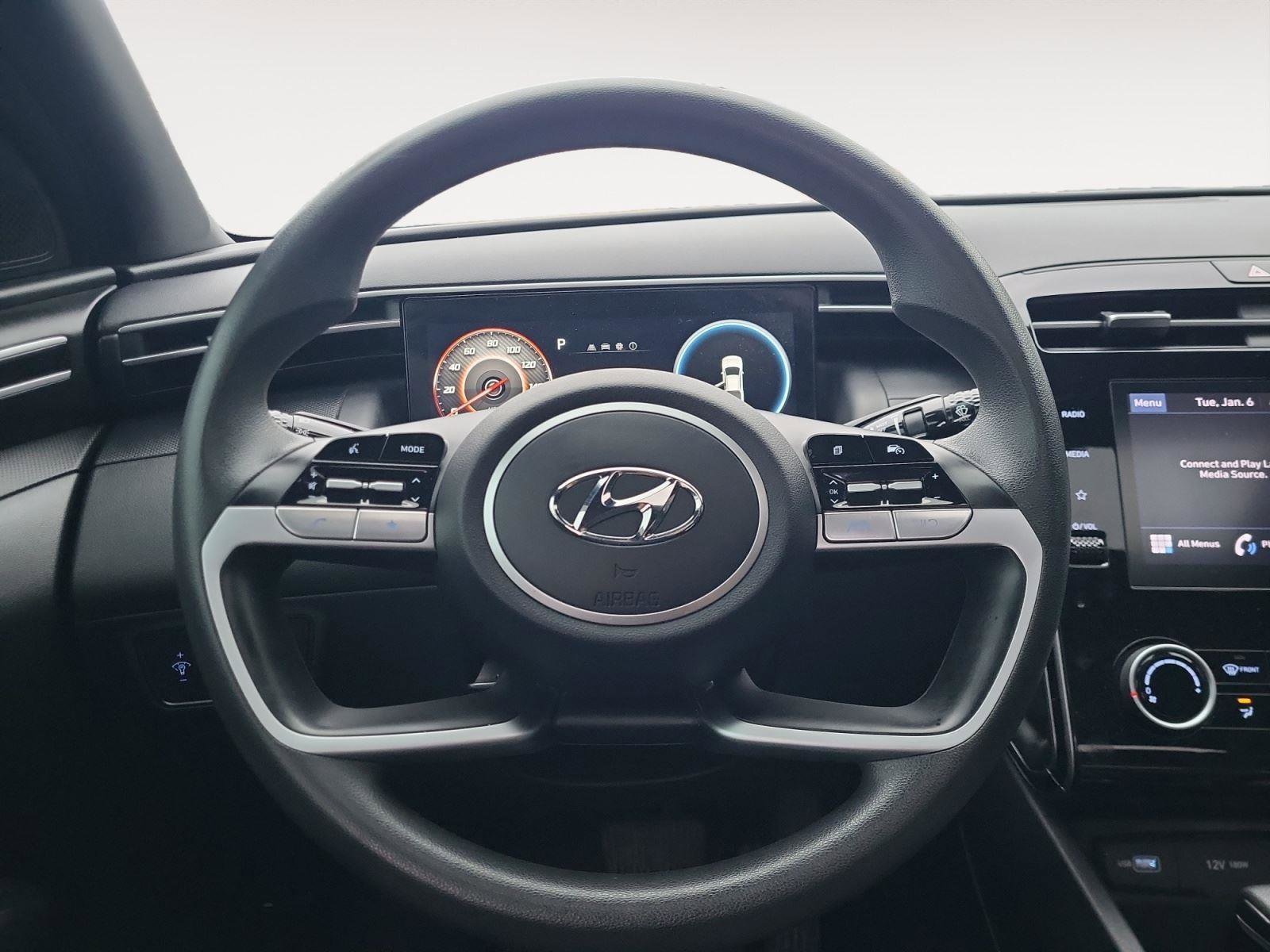 Used 2023 Hyundai Santa Cruz SEL w/ Activity Package image 16